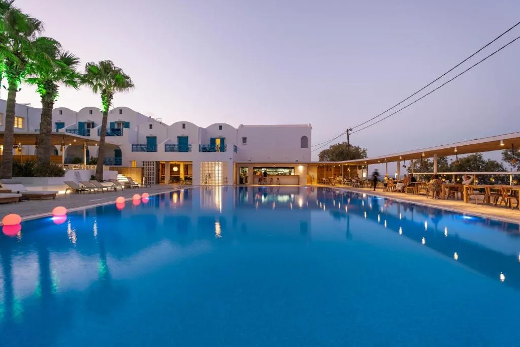 Kamari Beach Hotel