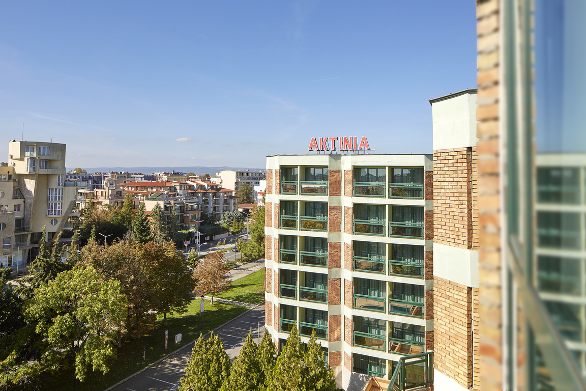 AKTINIA